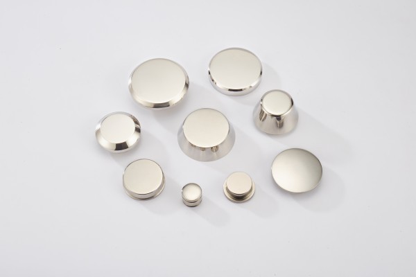 Apakah transduser kecantikan ultrasonik frekuensi ganda populer di pasaran?